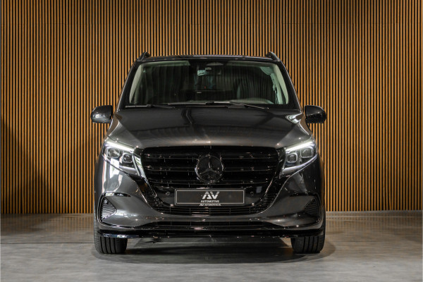 Mercedes-Benz Vito 119 CDI DC L3 XL | AMG | L+R Schuifdeur | Dubbel cabine | Navigatie | CarPlay | Camera | Lederen bekleding | Stoelverwarming | 2500 kg trekgewicht | Trekhaak | Multibeam Led | PDC V+A