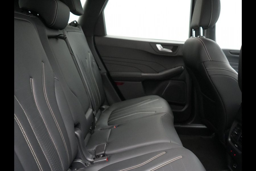Ford Kuga 2.5 Vignale PHEV 225pk Dealer O.H. | Trekhaak Af Fabriek | 360 Camera | Adaptive Cruise | Lederen Sportstoelen Memory & Verwarmd | Bang & Olufsen | Apple Carplay | Keyless | Achterbank Verwarmd | Blis | Stuur Verwarmd | Navigatie | DAB | Plug In Hybrid |