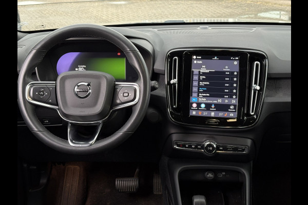 Volvo XC40 Recharge Plus 70 kWh (EV) | Trekhaak wegkl. Stoel+Stuurverw., Carplay/Android, Camera, Cruise | 1e Eigenaar | Dealeroh.