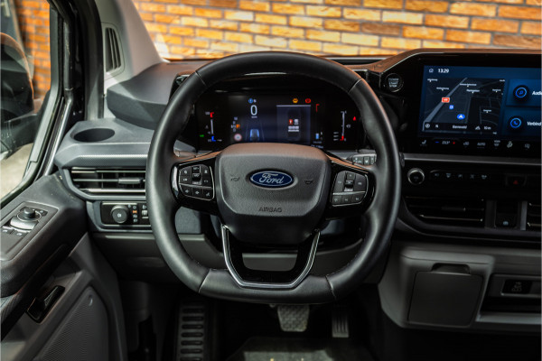 Ford Transit Custom 300 2.0 TDCI Limited DC | 360 Camera | ACC | Blind Spot | L+R Schuifdeur | Trekhaak | Navigatie | CarPlay | DAB | Dealer onderhouden | BPM Vrij