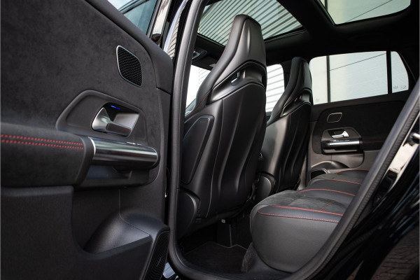 Mercedes-Benz GLA AMG 45 S 4MATIC+ Mercedes-Benz GLA 45 S AMG 4MATIC+ Panodak Schaalstoelen Burmester Ambient Widescreen 360 Camera