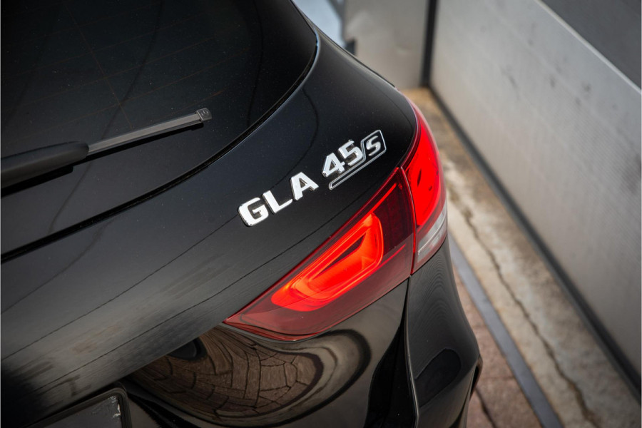Mercedes-Benz GLA AMG 45 S 4MATIC+ Mercedes-Benz GLA 45 S AMG 4MATIC+ Panodak Schaalstoelen Burmester Ambient Widescreen 360 Camera
