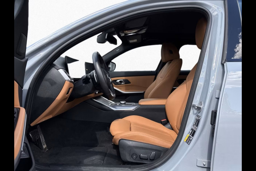 BMW 3 Serie Touring 330e xDrive M-SPORT Pro ** AD. LED, BEIGE LEDER, TREKH, PANO, MEMORY, 19-inch LMV ** Ex BMW-AG ** ** INFORMEER OOK NAAR ONZE AANTREKKELIJKE FINANCIAL-LEASE TARIEVEN **