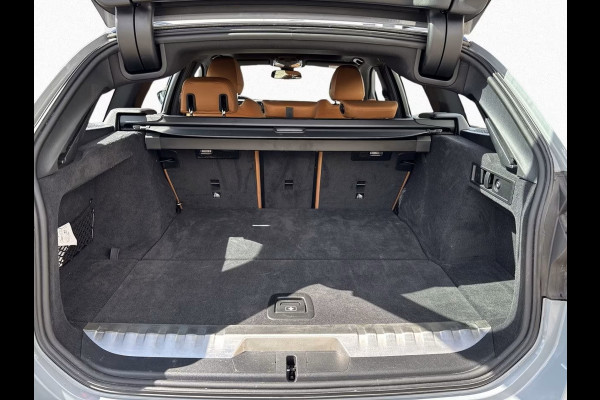 BMW 3 Serie Touring 330e xDrive M-SPORT Pro ** AD. LED, BEIGE LEDER, TREKH, PANO, MEMORY, 19-inch LMV ** Ex BMW-AG ** ** INFORMEER OOK NAAR ONZE AANTREKKELIJKE FINANCIAL-LEASE TARIEVEN **