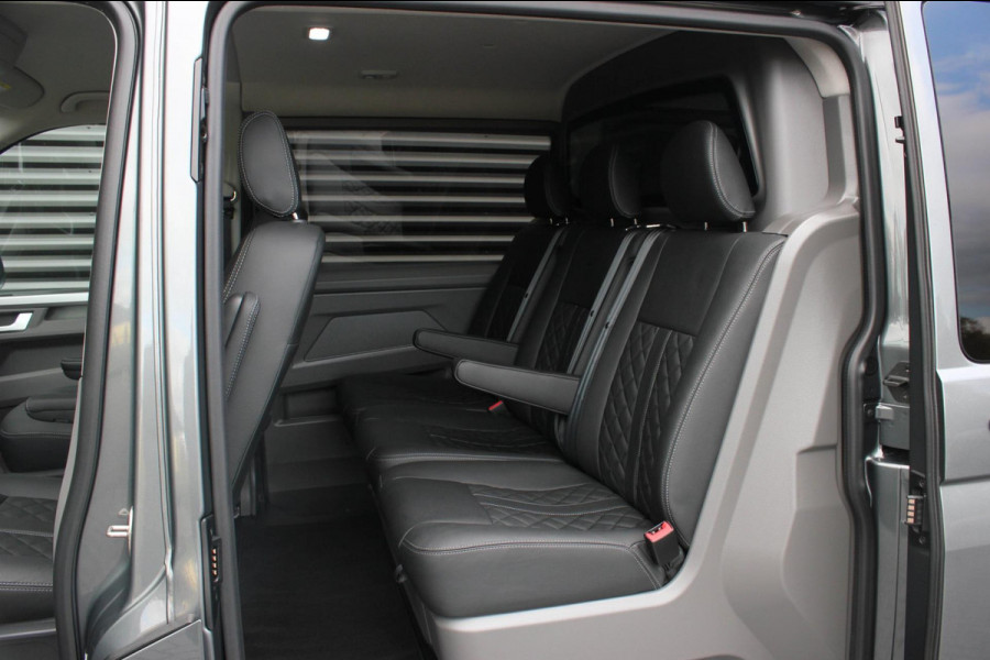 Volkswagen Transporter 2.0 TDI L2H1 150PK BULLI DC DUBBEL CABINE / LEIGHTONVANS BODYKIT / FULL OPTINS / LEDER / FULL BLACK / APPLE
