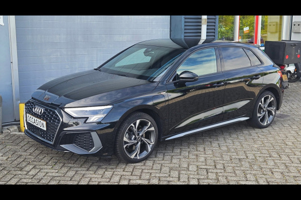 Audi A3 Sportback 40 TFSI-e 3x S-line Keyless Matrix Memory Camera Virtual