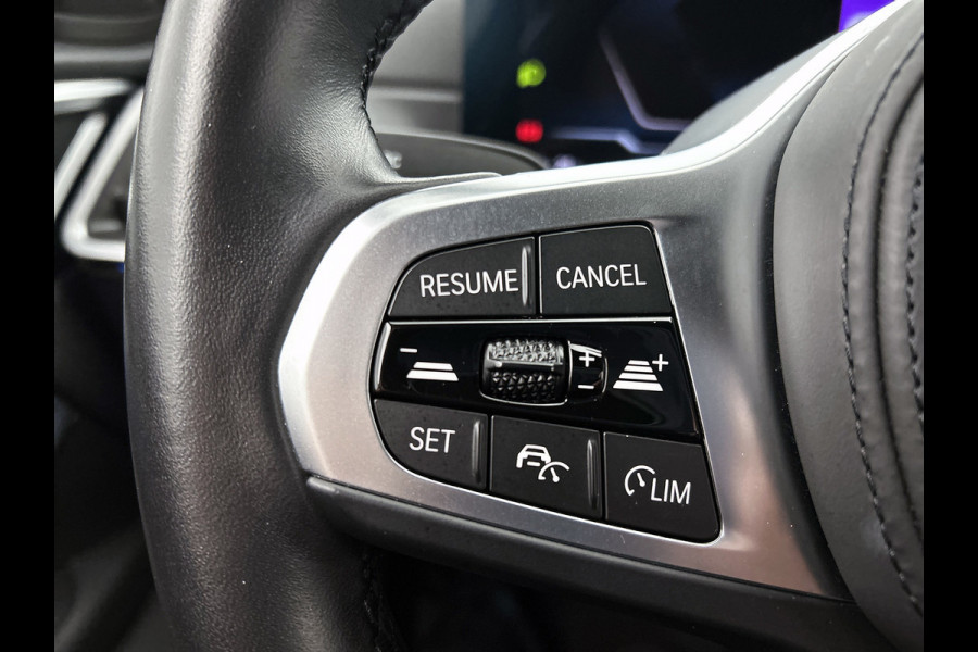 BMW i4 EDrive35 70 kWh M-sportpakket (1e Eig, Dealer OnderH, Navi Pro, Camera, Carplay, Addapt Cruise, StoelV, PDC V+A, Etc)