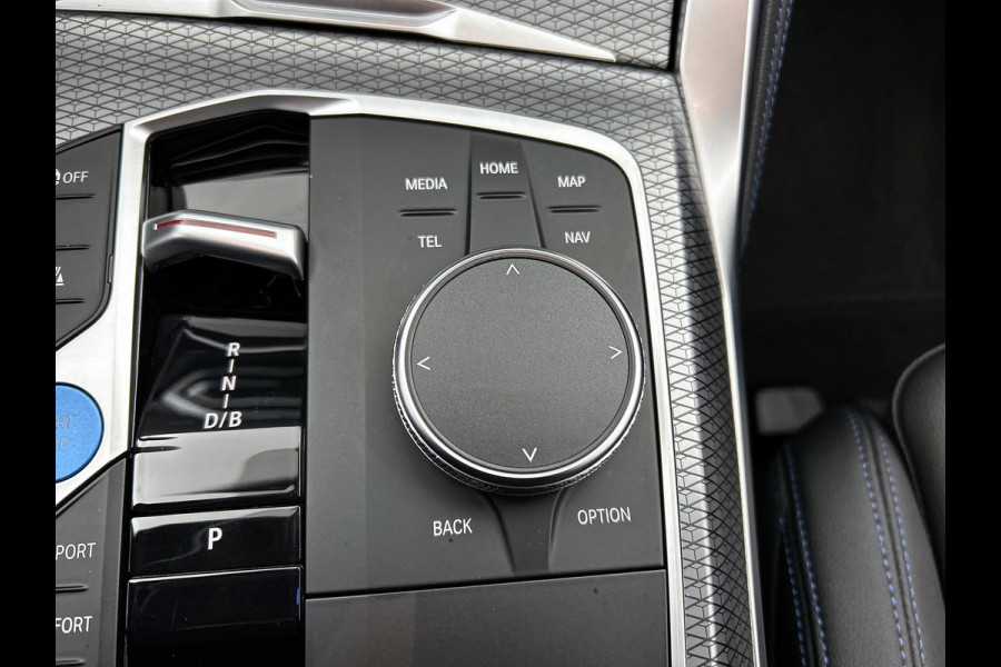 BMW i4 EDrive35 70 kWh M-sportpakket (1e Eig, Dealer OnderH, Navi Pro, Camera, Carplay, Addapt Cruise, StoelV, PDC V+A, Etc)