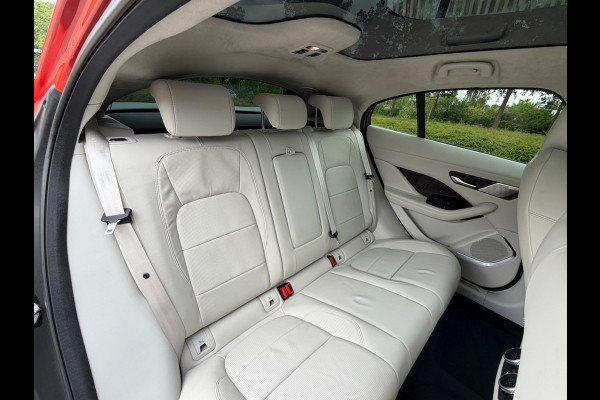Jaguar I-PACE EV400 First Edition 90 kWh, VOL OPTIES, panoramadak, 22 inch, nieuw accupakket, NL auto met nap