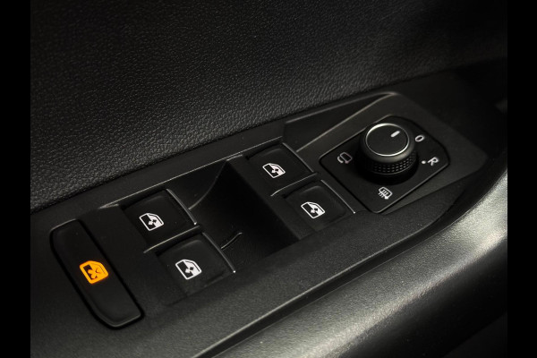 Volkswagen Taigo 1.0 TSI R-Line Business DSG-7 | Panorama | Camera | Parksensor | Adaptive Cruise Conrol | LED | Carplay