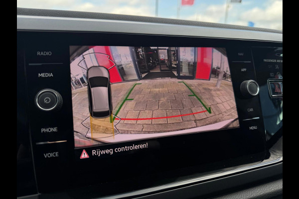 Volkswagen Taigo 1.0 TSI R-Line Business DSG-7 | Panorama | Camera | Parksensor | Adaptive Cruise Conrol | LED | Carplay
