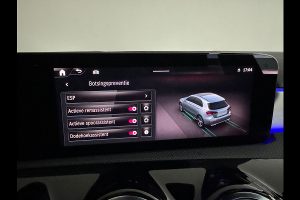 Mercedes-Benz A-Klasse 180 AMG Pano|Memory|Burmester|HuD|VOL