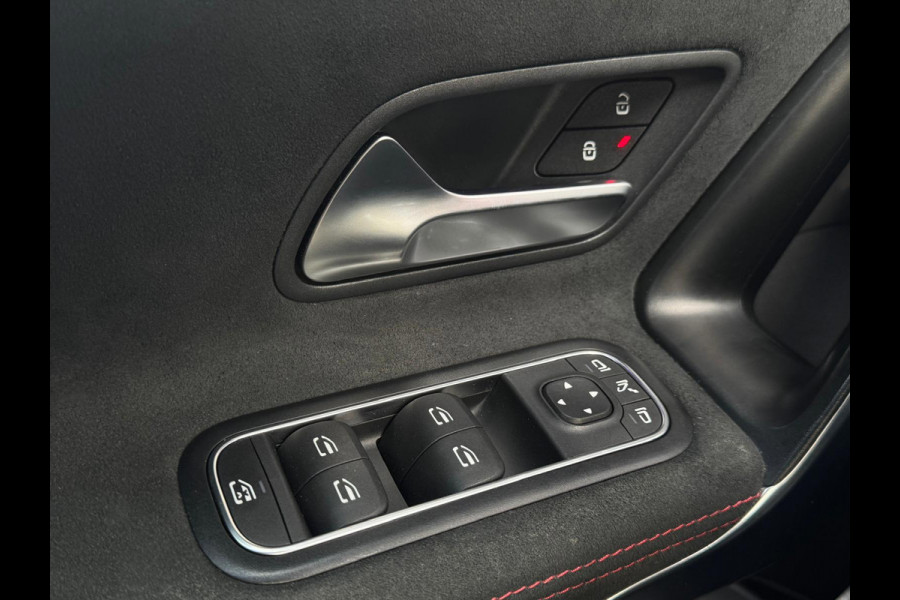Mercedes-Benz A-Klasse 35 4MATIC Pano/Burmester
