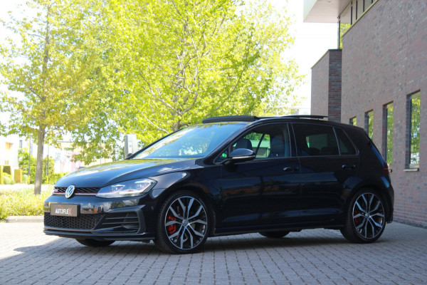 Volkswagen Golf 2.0 TSI GTI Performance