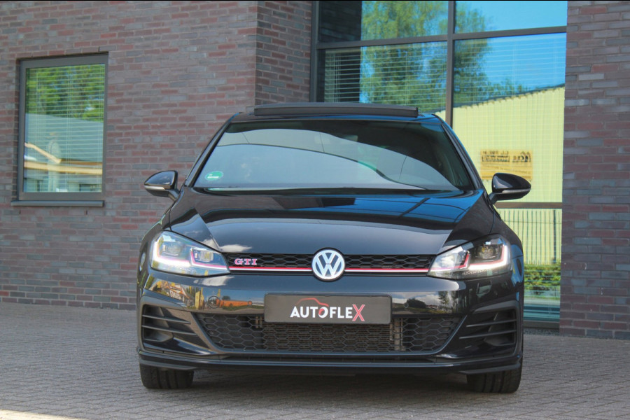 Volkswagen Golf 2.0 TSI GTI Performance