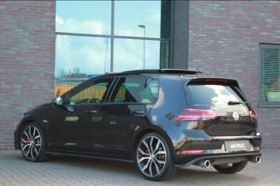 Volkswagen Golf 2.0 TSI GTI Performance