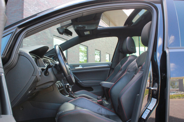 Volkswagen Golf 2.0 TSI GTI Performance