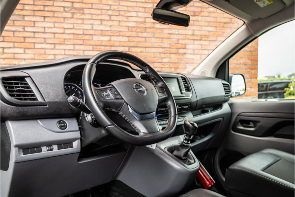 Opel Vivaro 2.0 CDTI L2H1 | Marge | BTW & BPM Vrij | Head-Up | Bi-Xenon | Camera | CarPlay | Navigatie | Trekhaak | Airco | Cruise control | Nieuwe APK