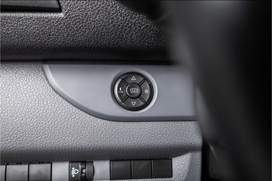 Opel Vivaro 2.0 CDTI L2H1 | Marge | BTW & BPM Vrij | Head-Up | Bi-Xenon | Camera | CarPlay | Navigatie | Trekhaak | Airco | Cruise control | Nieuwe APK
