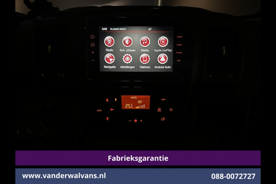 Citroën Jumper 2.2 BlueHDi 141pk Bakwagen 436cm Lang Laadklep Fabrieksgarantie Euro6 Airco | Camera | Navigatie | Cruisecontrol | Apple Carplay Android Auto, 1010kg laadvermogen, Bijrijdersbank