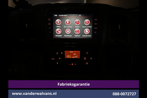 Citroën Jumper 2.2 BlueHDi 141pk Bakwagen 436cm Lang Laadklep Fabrieksgarantie Euro6 Airco | Camera | Navigatie | Cruisecontrol | Apple Carplay Android Auto, 1010kg laadvermogen, Bijrijdersbank