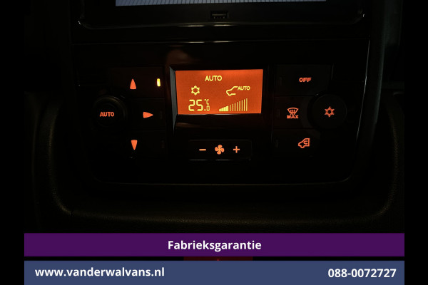 Citroën Jumper 2.2 BlueHDi 141pk Bakwagen 436cm Lang Laadklep Fabrieksgarantie Euro6 Airco | Camera | Navigatie | Cruisecontrol | Apple Carplay Android Auto, 1010kg laadvermogen, Bijrijdersbank