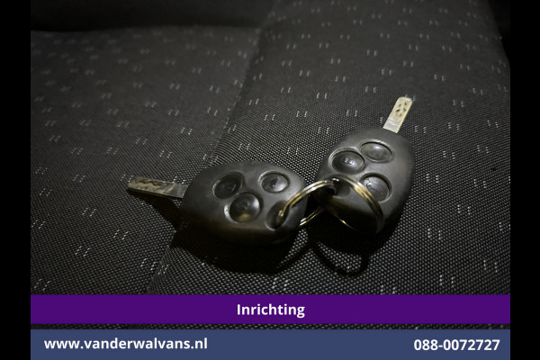 Opel Movano 2.3 CDTI 146pk L2H2 Inrichting Euro6 Airco | Imperiaal | Camera | Navigatie | 2500kg Trekhaak | Omvormer Cruisecontrol, Parkeersensoren, Bijrijdersbank