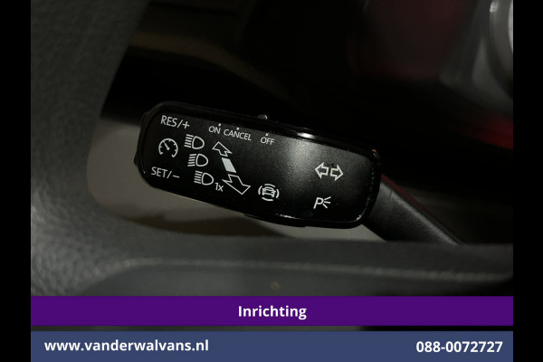 Volkswagen Transporter 2.0 TDI L2H1 Inrichting Euro6 Airco | Omvormer | Imperiaal | Camera | Trekhaak | Apple Carplay Android Auto, Cruisecontrol, Parkeersensoren