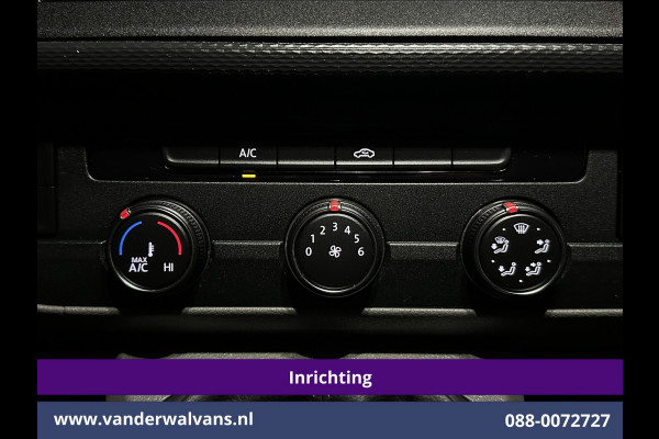 Volkswagen Transporter 2.0 TDI L2H1 Inrichting Euro6 Airco | Omvormer | Imperiaal | Camera | Trekhaak | Apple Carplay Android Auto, Cruisecontrol, Parkeersensoren