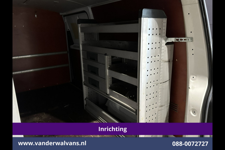 Volkswagen Transporter 2.0 TDI L2H1 Inrichting Euro6 Airco | Omvormer | Imperiaal | Camera | Trekhaak | Apple Carplay Android Auto, Cruisecontrol, Parkeersensoren