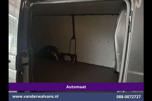 Volkswagen Transporter 2.0 TDI 150pk Automaat L2H1 Euro6 Airco | Apple Carplay | LED | Cruisecontrol | 2500kg Trekhaak | Android Auto, Parkeersensoren, Bijrijdersbank