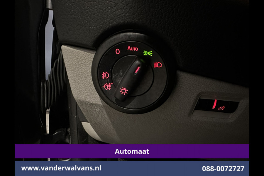 Volkswagen Transporter 2.0 TDI 150pk Automaat L2H1 Euro6 Airco | Apple Carplay | LED | Cruisecontrol | 2500kg Trekhaak | Android Auto, Parkeersensoren, Bijrijdersbank