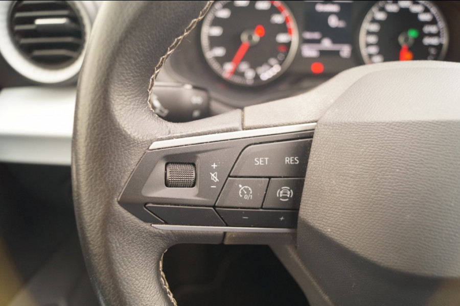 Seat Arona 1.0 TSI 110pk DSG Style Urban -LED-ECC-CAM-PDC-