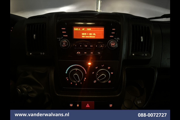 Citroën Jumper 2.2 BlueHDi 141pk Bakwagen 436cm lang Laadklep 1115kg laadvermogen Euro6 Airco | Cruisecontrol | Bijrijdersbank