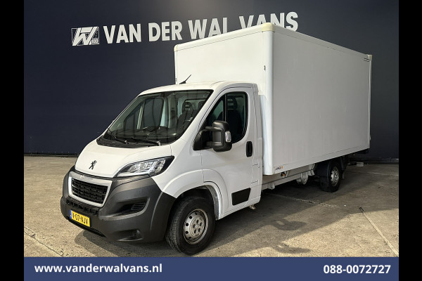 Peugeot Boxer 2.2 BlueHDi 141pk Bakwagen 436cm Lang Laadklep Euro6 Airco | Cruisecontrol | 1055kg laadvermogen Bijrijdersbank