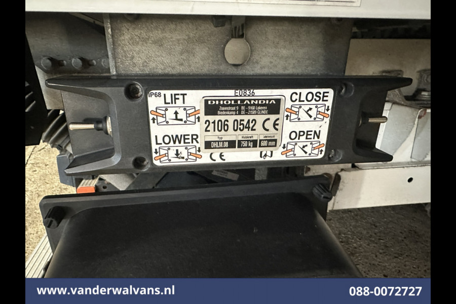 Peugeot Boxer 2.2 BlueHDi 141pk Bakwagen 436cm Lang Laadklep Euro6 Airco | Cruisecontrol | 1055kg laadvermogen Camera, Bijrijdersbank