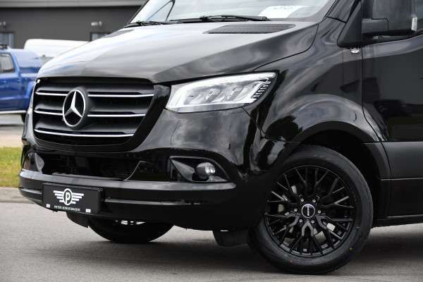 Mercedes-Benz Sprinter 319 3.0 CDI L2H2 Black Edition Adaptieve Cruise, Camera, Carplay, 10,5'' Mbux, LED, Stoelverwarming, Geveerde stoel, Trekhaak, Uniek!