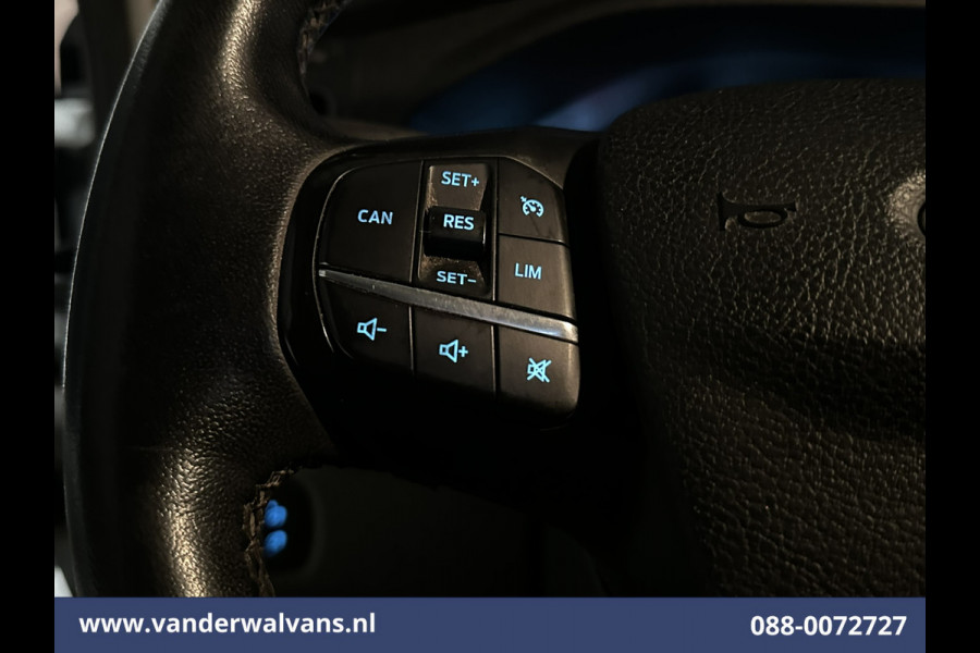 Ford Transit 2.0 TDCI 170pk L3H2 Euro6 Airco | Camera | Apple Carplay | Cruisecontrol | 2500kg Trekhaak Android Auto, Verwarmde voorruit, Parkeersensoren, Bijrijdersbank