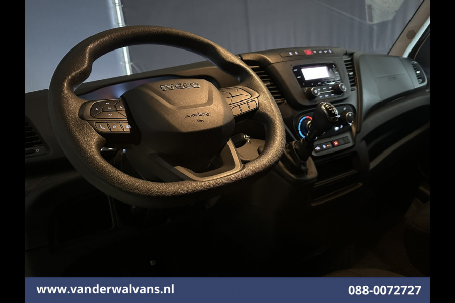 Iveco Daily 35C16 157pk Bakwagen Laadklep Dubbel Lucht Euro6 Airco | 920kg laadvermogen bijrijdersbank