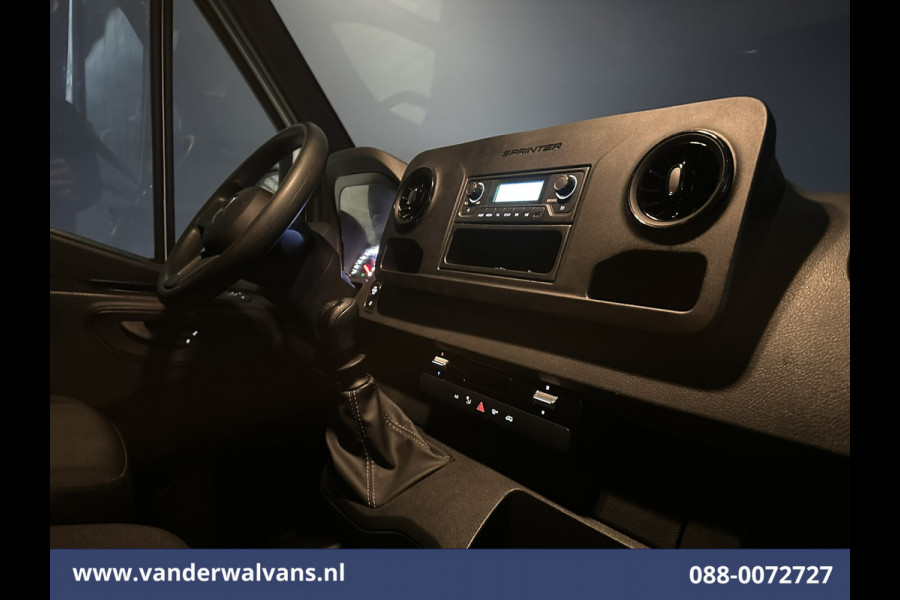 Mercedes-Benz Sprinter 211CDI L2H2 Euro6 Airco | Trekhaak | Camera Bijrijdersbank