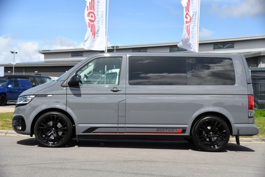 Volkswagen Transporter 2.0 TDI L1H1 30 Bulli Virtual, Adaptieve Cruise, Camera, Carplay, 199pk, Automaat, Trekhaak, LED, Stoelverwarming, Trekhaak, Uniek!