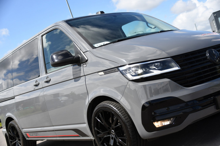 Volkswagen Transporter 2.0 TDI L1H1 30 Bulli Virtual, Adaptieve Cruise, Camera, Carplay, 199pk, Automaat, Trekhaak, LED, Stoelverwarming, Trekhaak, Uniek!
