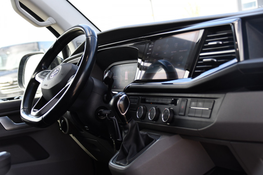 Volkswagen Transporter 2.0 TDI L1H1 30 Bulli Virtual, Adaptieve Cruise, Camera, Carplay, 199pk, Automaat, Trekhaak, LED, Stoelverwarming, Trekhaak, Uniek!