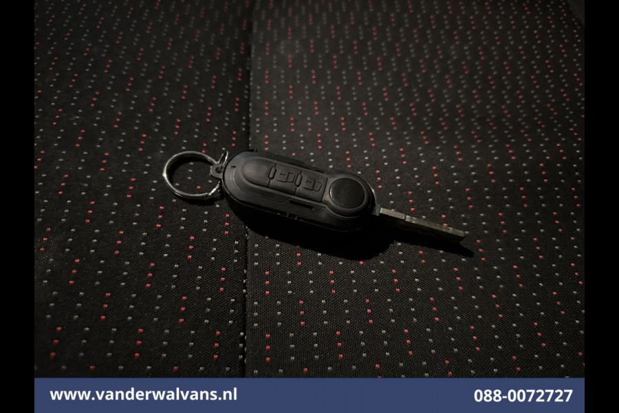 Peugeot Boxer 2.2 BlueHDi 141pk Bakwagen 436cm Lang Laadklep Euro6 Airco | 1055kg laadvermogen | Cruisecontrol Bijrijdersbank.