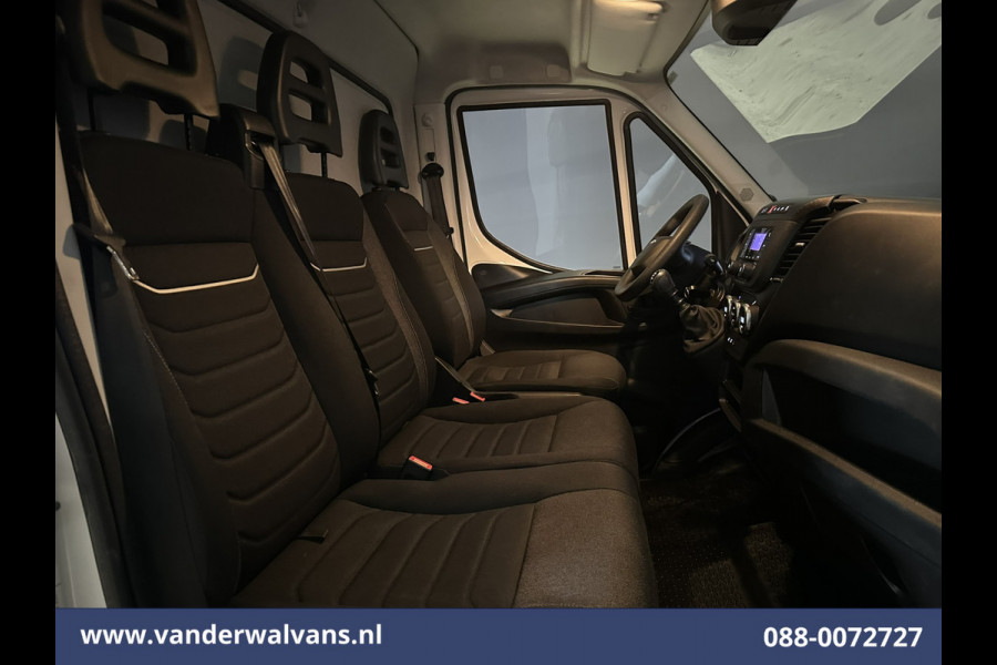 Iveco Daily 35C16H 157pk Bakwagen Laadklep Dubbel Lucht Euro6 Airco | 1010kg laadvermogen Bijrijdersbank