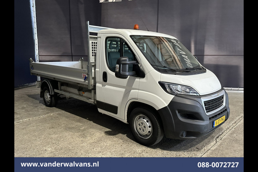 Peugeot Boxer 2.2 BlueHDi 140pk Kipper Open Laadbak Euro6 Bijrijdersbank Bluetooth telefoonvoorbereiding