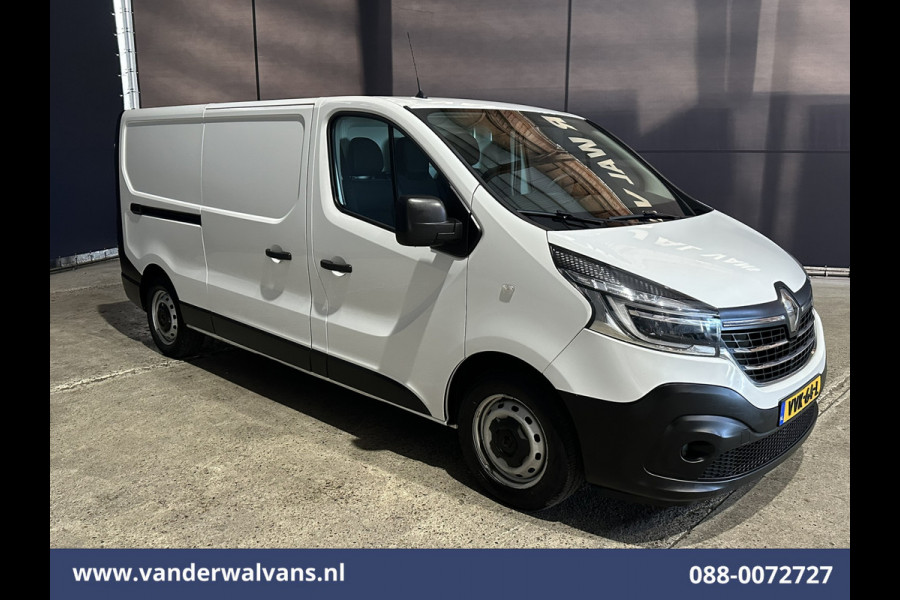 Renault Trafic 2.0 dCi 120pk L2H1 Euro6 Airco | LED | Cruisecontrol | Parkeersensoren Bijrijdersbank