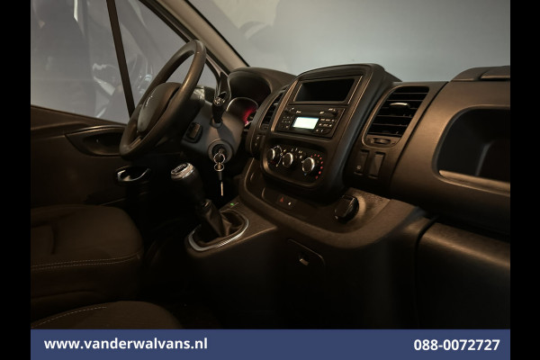 Renault Trafic 2.0 dCi 120pk L2H1 Euro6 Airco | LED | Cruisecontrol | Parkeersensoren Bijrijdersbank