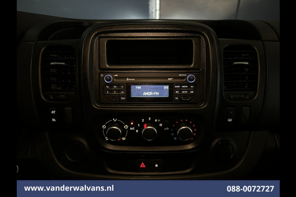 Renault Trafic 2.0 dCi 120pk L2H1 Euro6 Airco | LED | Cruisecontrol | Parkeersensoren Bijrijdersbank