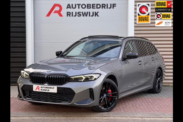 BMW 3 Serie Touring 330e Pano/Camera/Sfeer/Leer